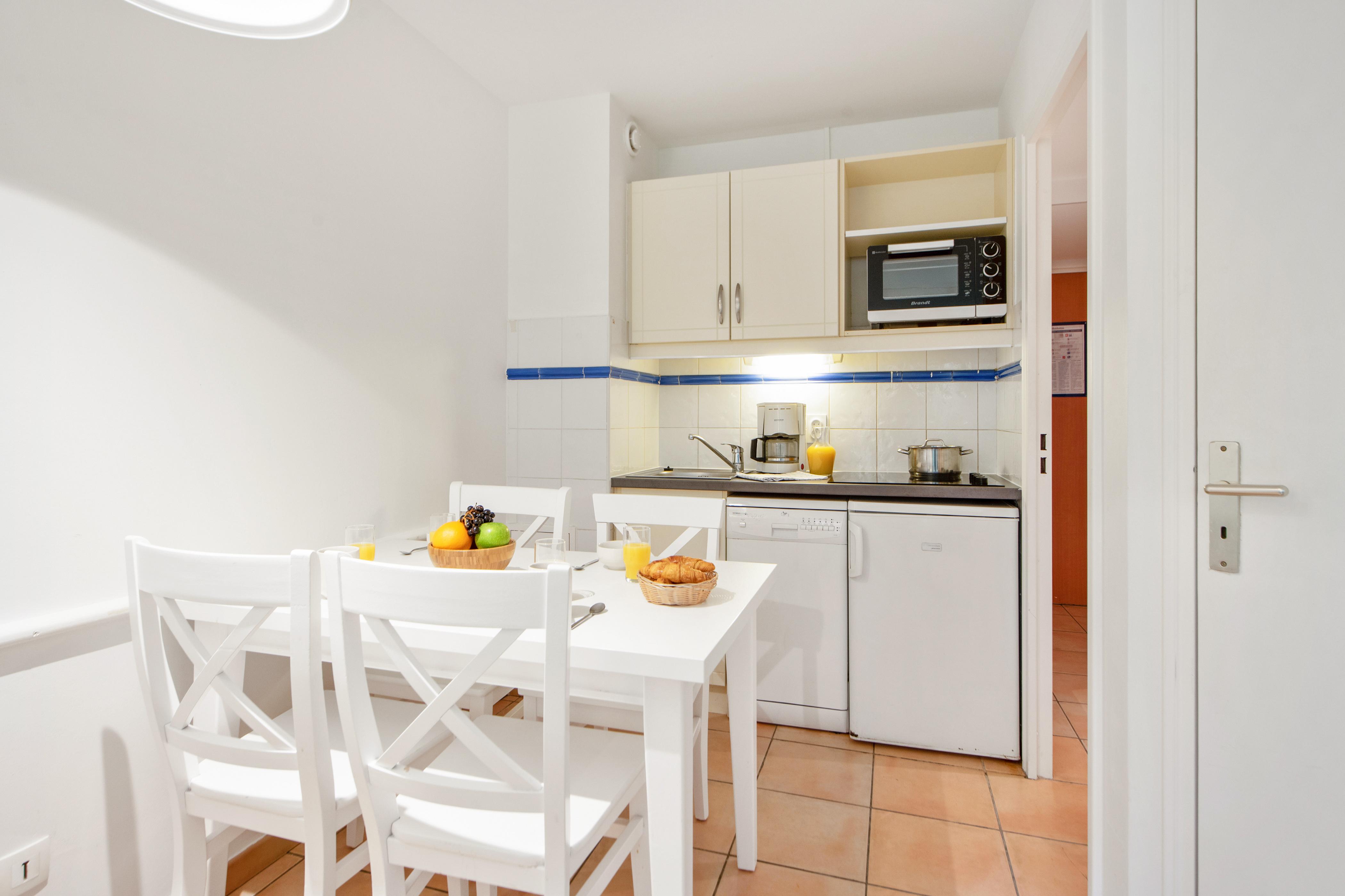 Residence Pierre & Vacances Les Rivages Du Parc Menton Exteriör bild