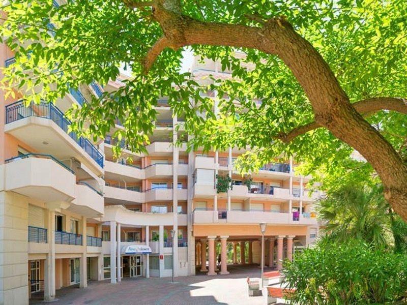 Residence Pierre & Vacances Les Rivages Du Parc Menton Exteriör bild