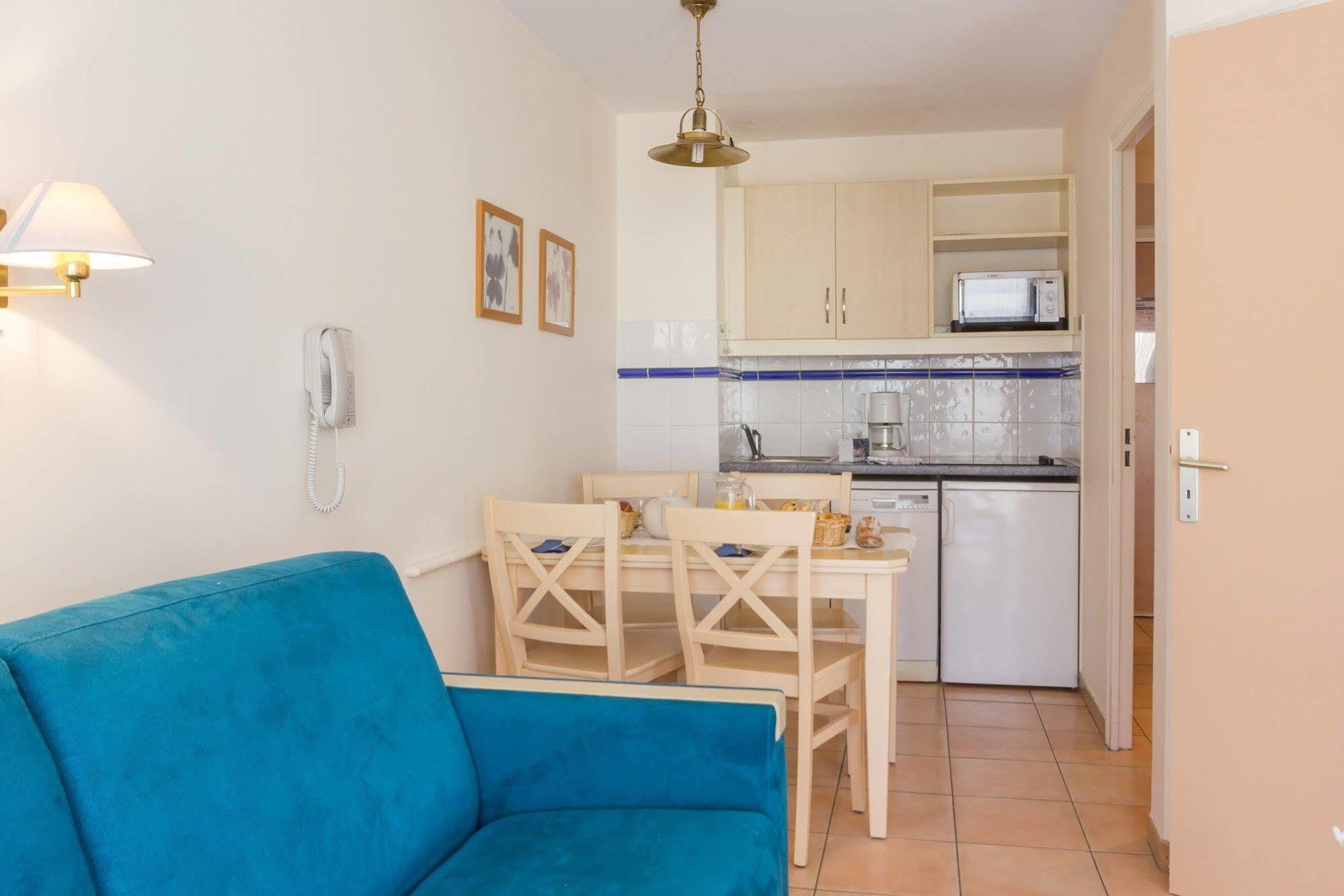 Residence Pierre & Vacances Les Rivages Du Parc Menton Exteriör bild